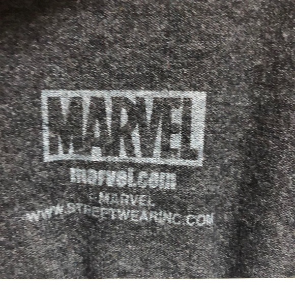 Marvel’s the Punisher T-shirt - Picture 3 of 3